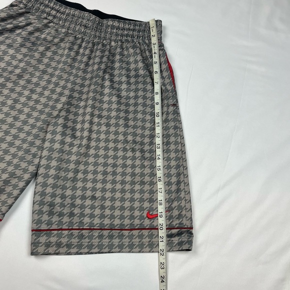 Nike Lebron James Mens Houndstooth Basketball Shorts Sz Medium Y2K Grey/Red C2 - Picture 9 of 9
